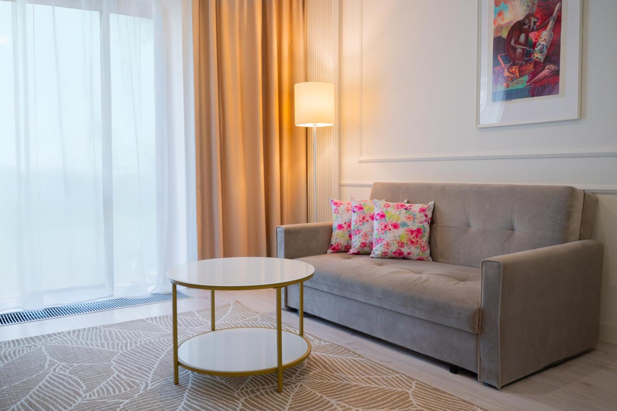Mennica Residence - Grzybowska 43A Βαρσοβία Εξωτερικό φωτογραφία